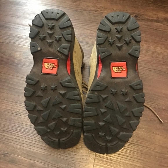 NORTH FACE Hiking Shoes, Size 7 - Picture 4 of 5